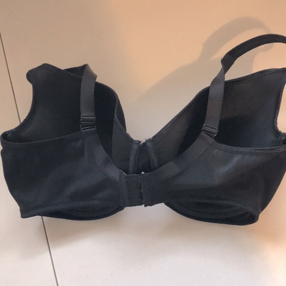 Fit Fully Yours Smooth Moulded Cup Underwired T-shirt Bra black size 40G - Picture 5 of 8